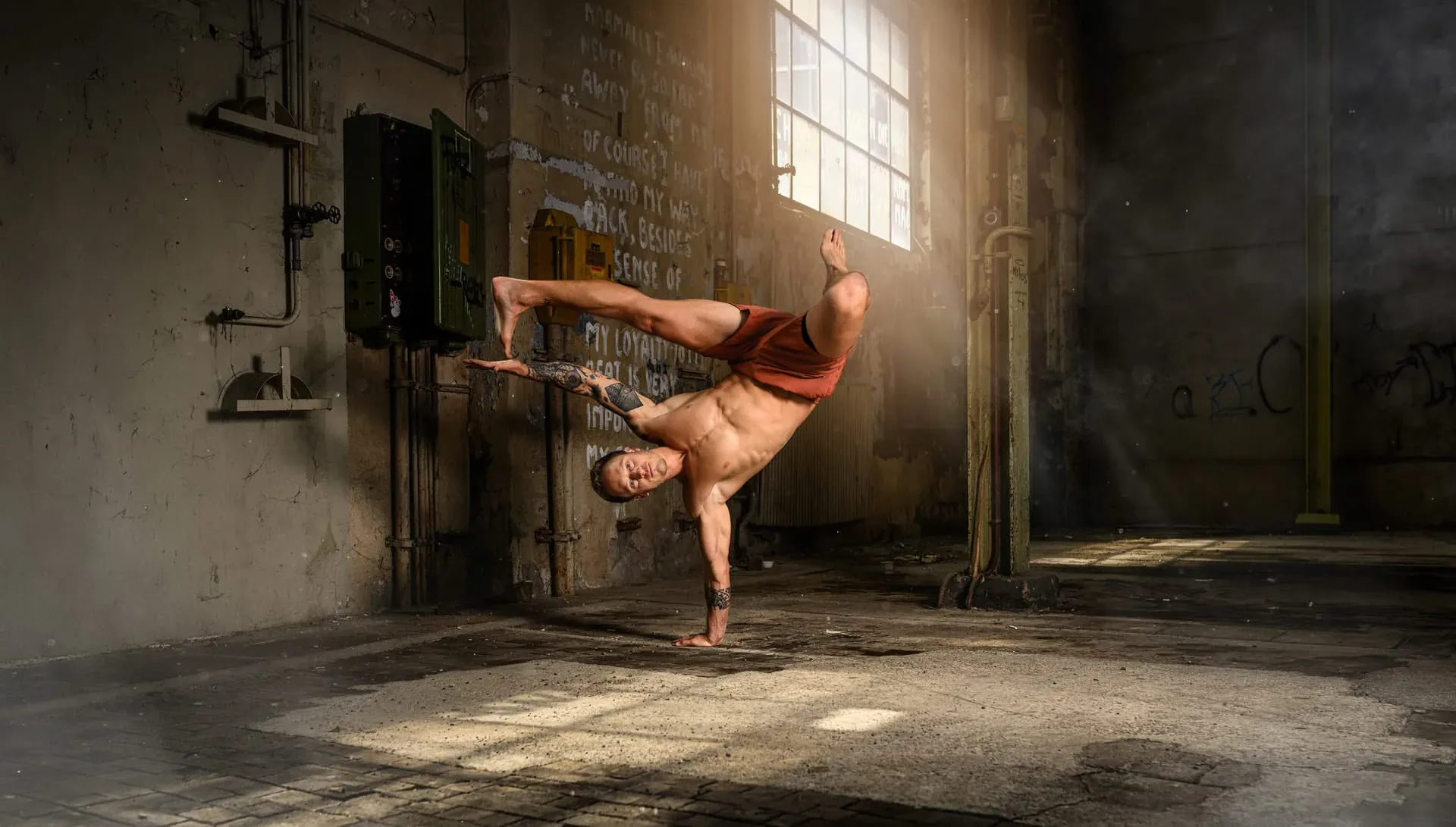 Leo Moves – Move like Leo